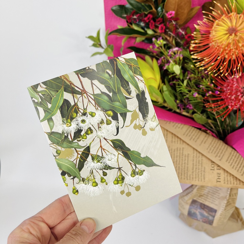 Australian Christmas Bouquet - Image 3