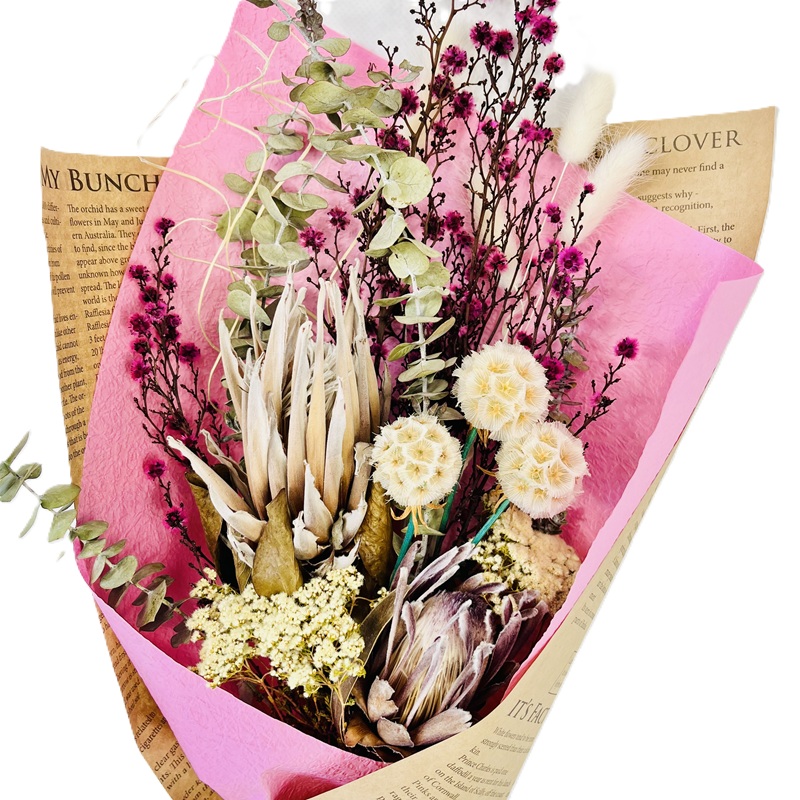 Dried Bouquet - New Romance - Image 4