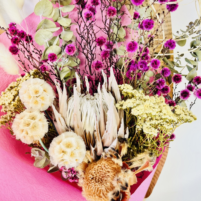 Dried Bouquet - New Romance - Image 5