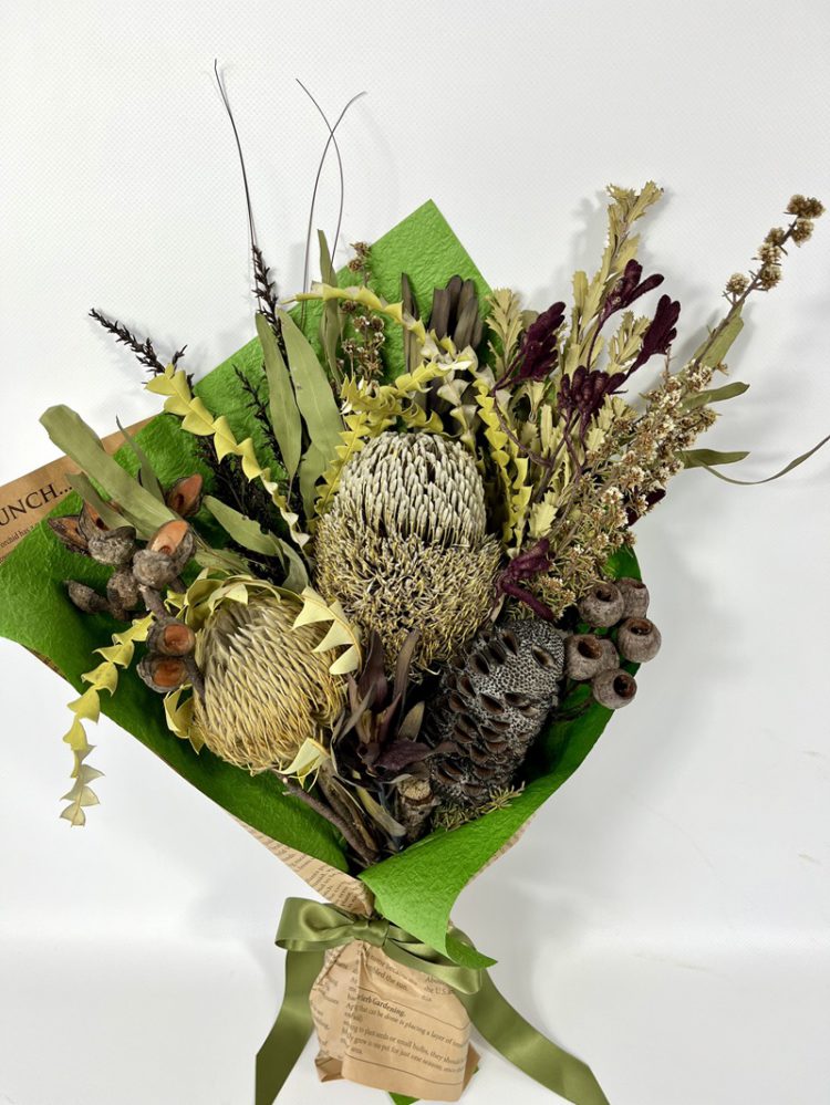 Dried Bouquet - Outback Charm - Image 2